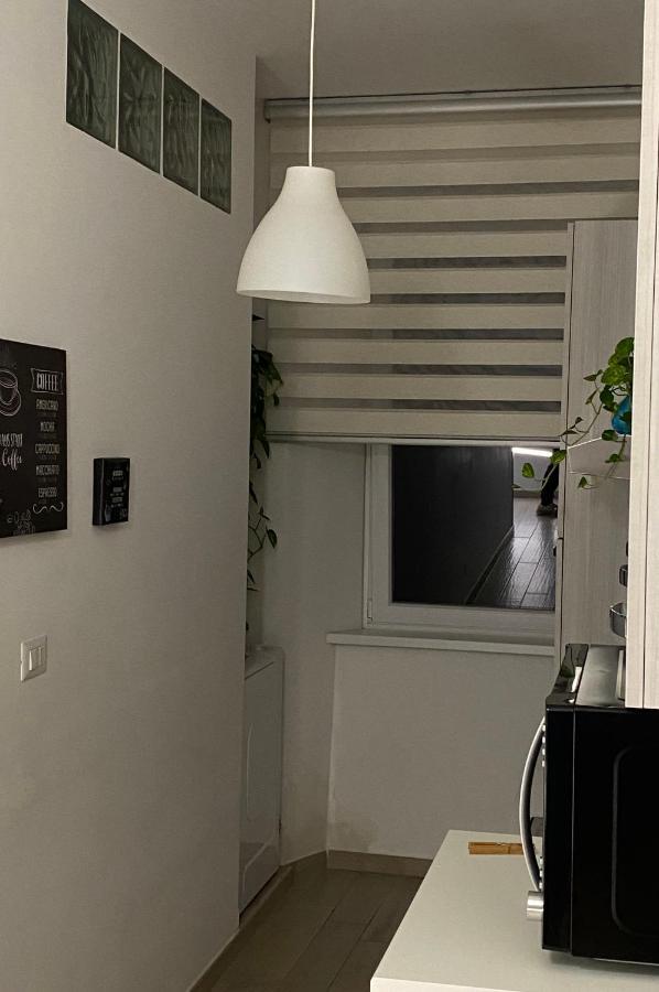 Domus Art Suites Merulana Рим Экстерьер фото